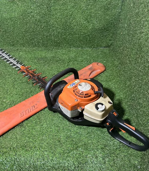 Taille haie hs 81r